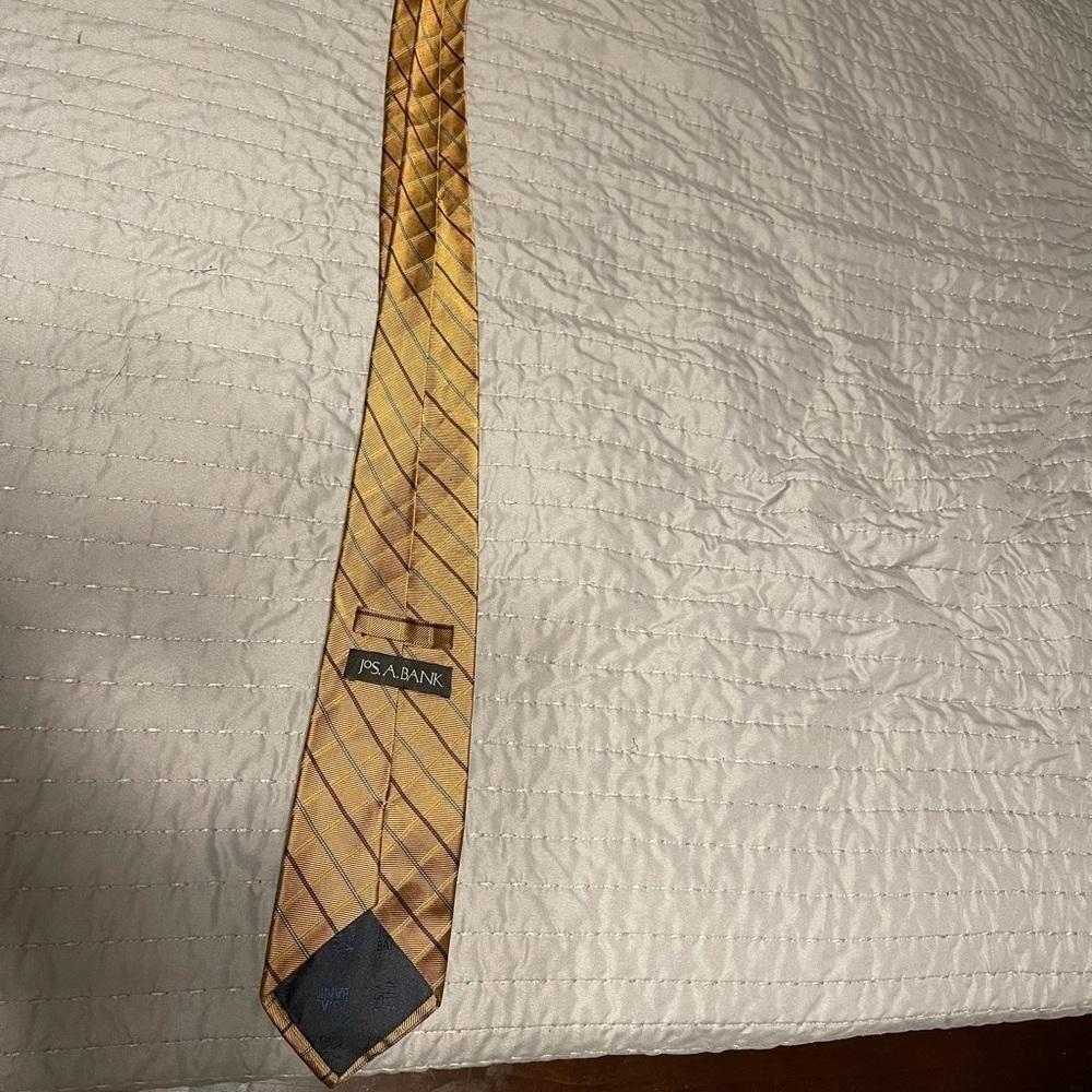 Jos A bank tie for men